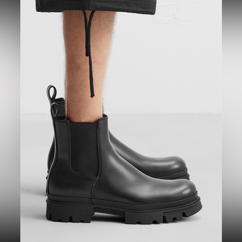 Chunky Chelsea Boot
